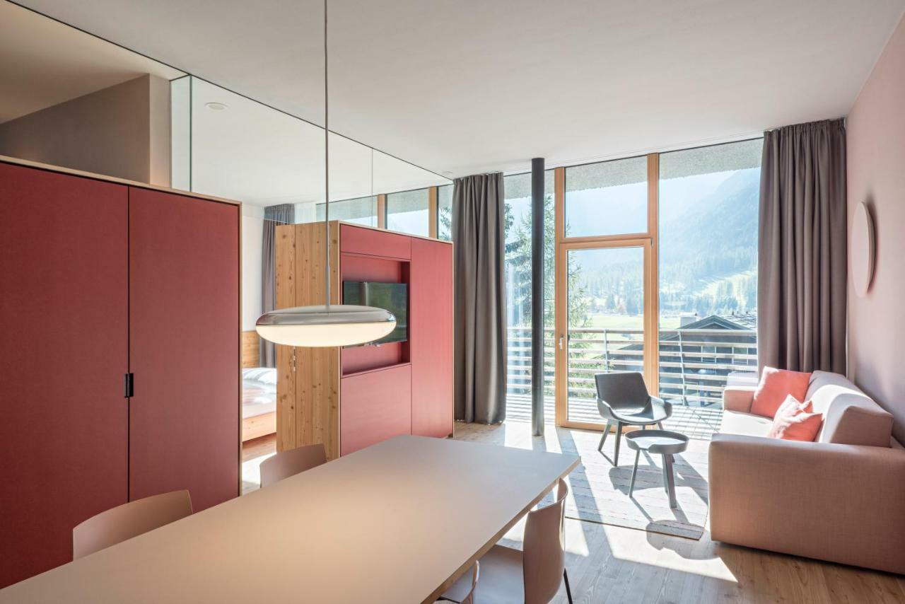 Paramount Alma Apartment
